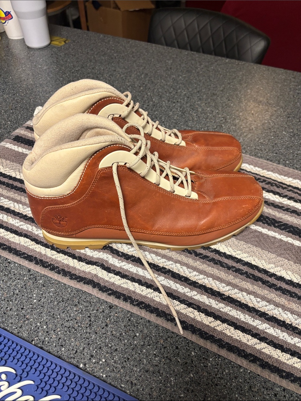 Timberland Men's Tan/Brown Leather Chukka Boots